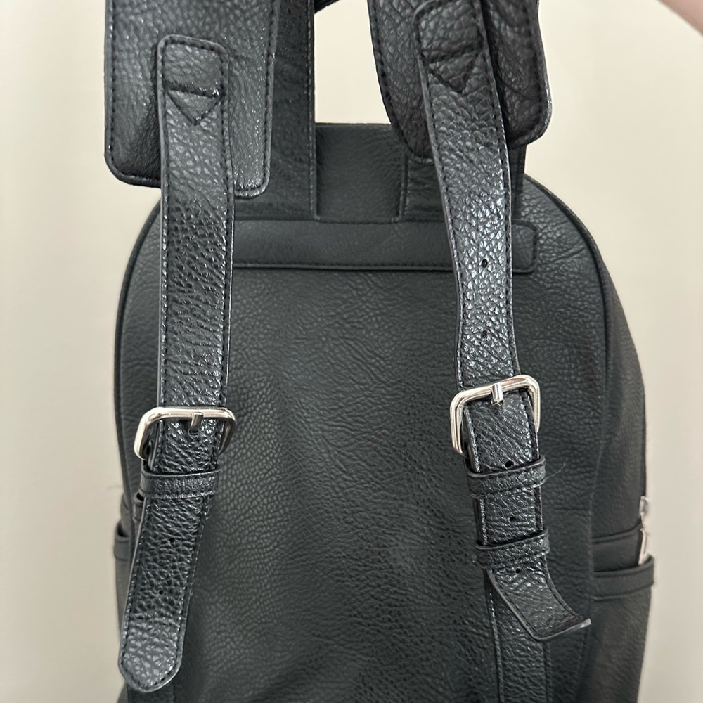 Black Leather Backpack - Picture 5 of 10